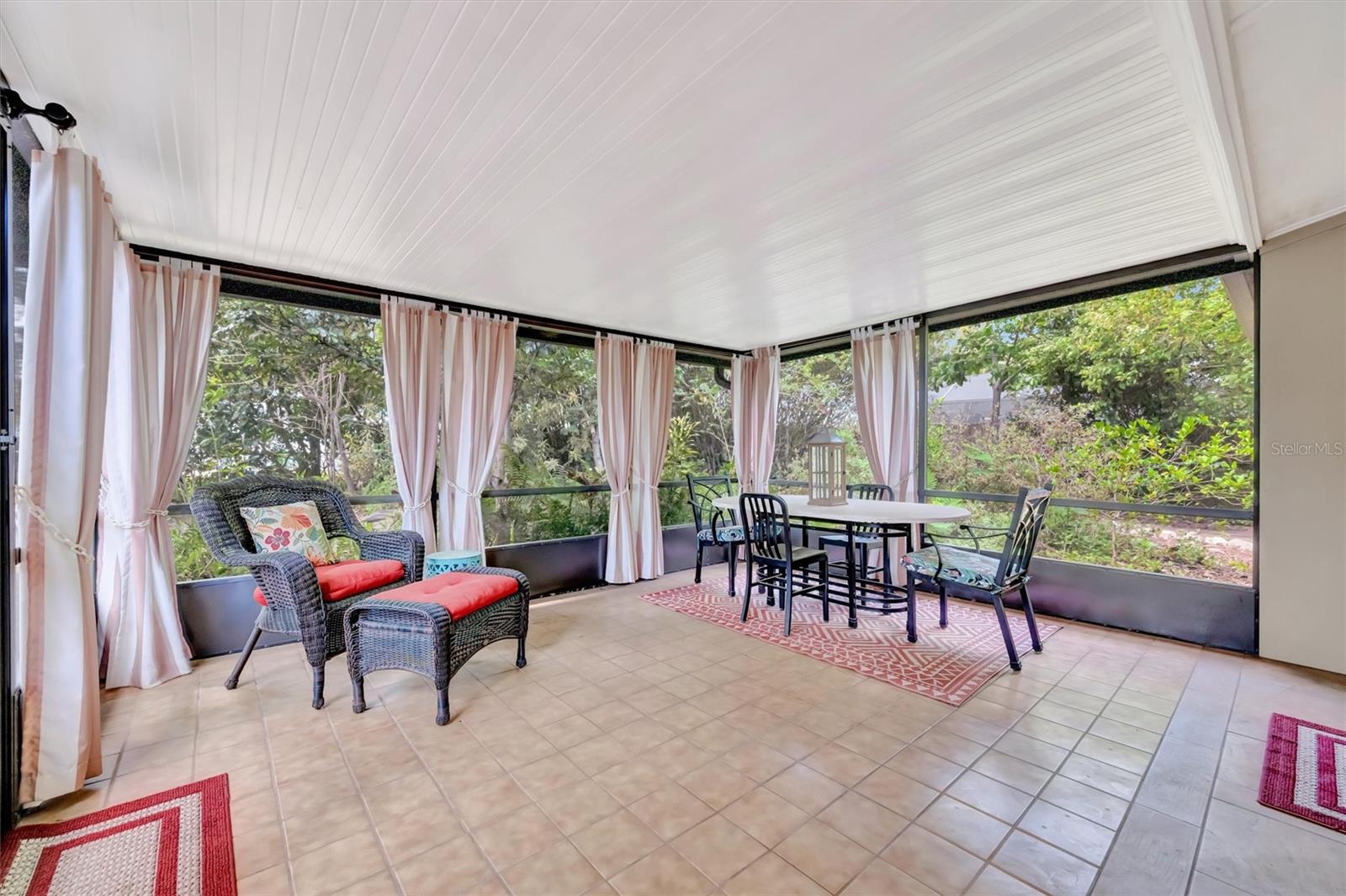 SOUTH GATE RIDGE 03 - Residential