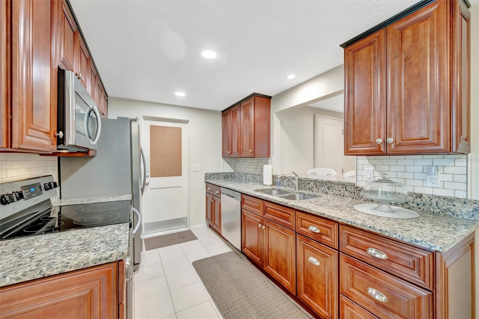 SOUTH GATE RIDGE 03 - Residential