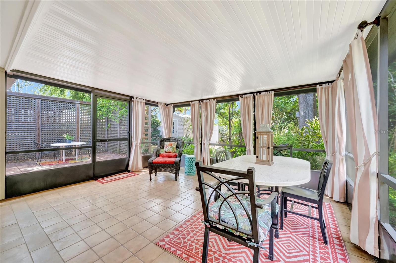 SOUTH GATE RIDGE 03 - Residential