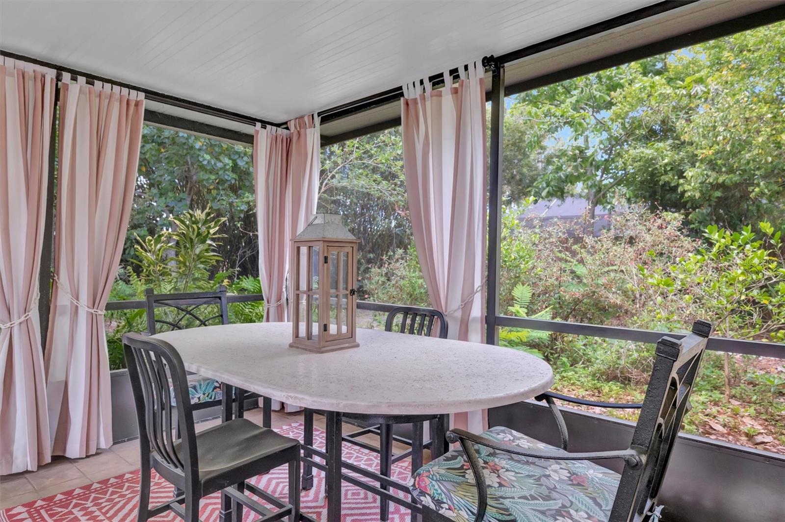 SOUTH GATE RIDGE 03 - Residential