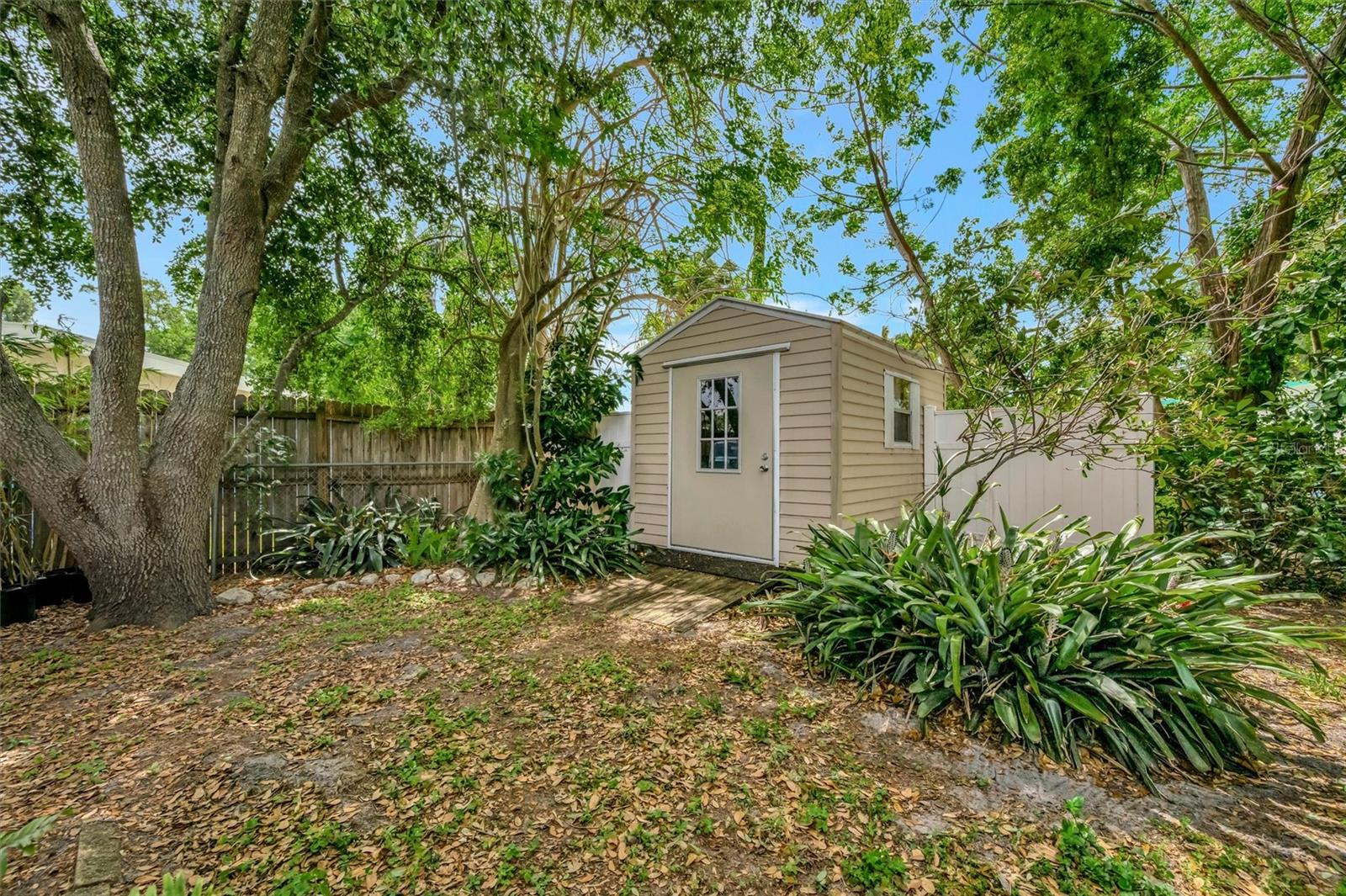 SOUTH GATE RIDGE 03 - Residential