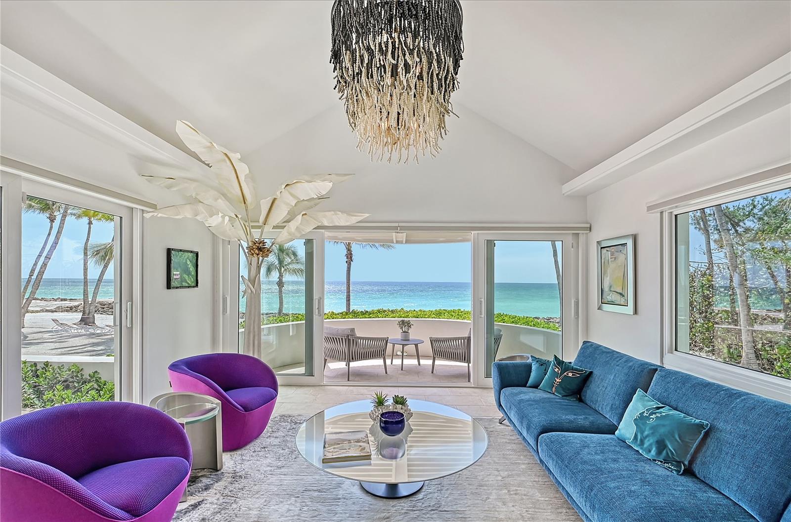 SANDERLING CLUB - Residential
