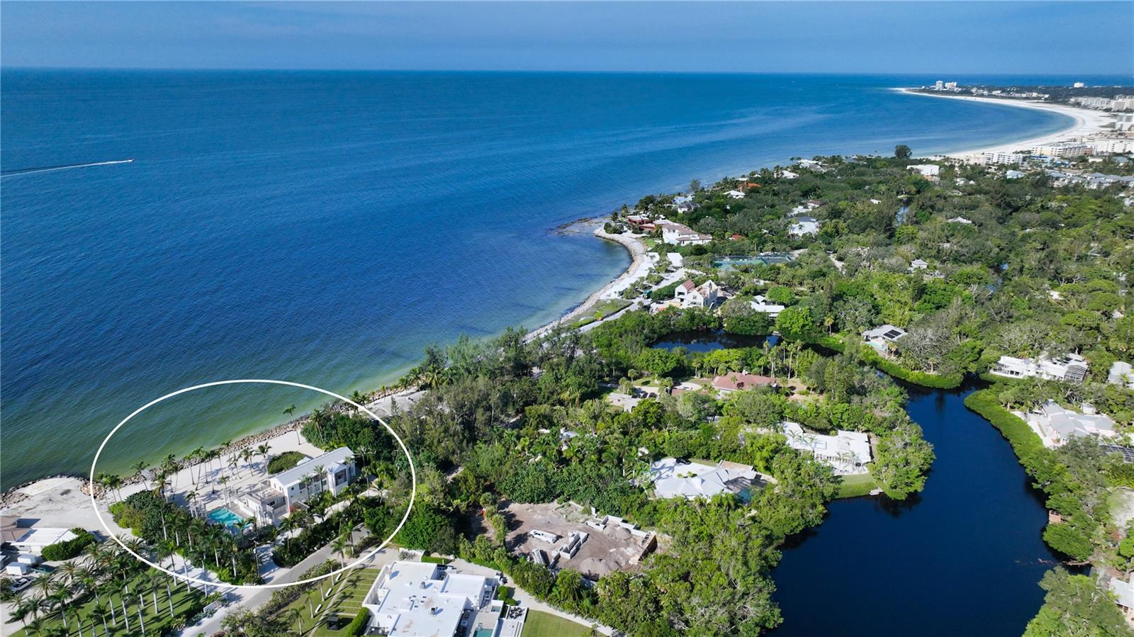SANDERLING CLUB - Residential