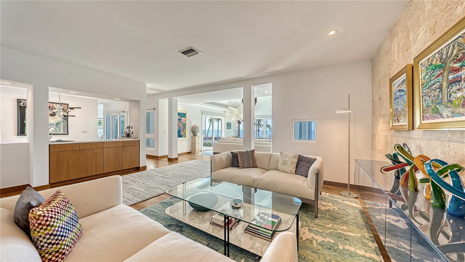 SANDERLING CLUB - Residential