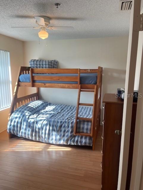 VINTAGE GRAND - Residential Lease