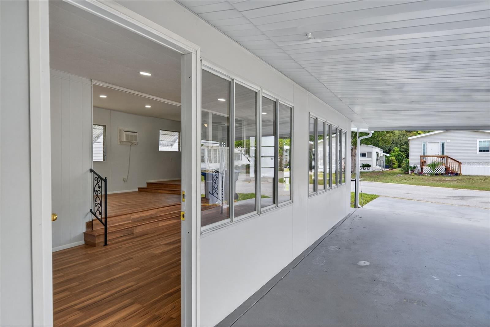 5162 BOCA RATON AVENUE