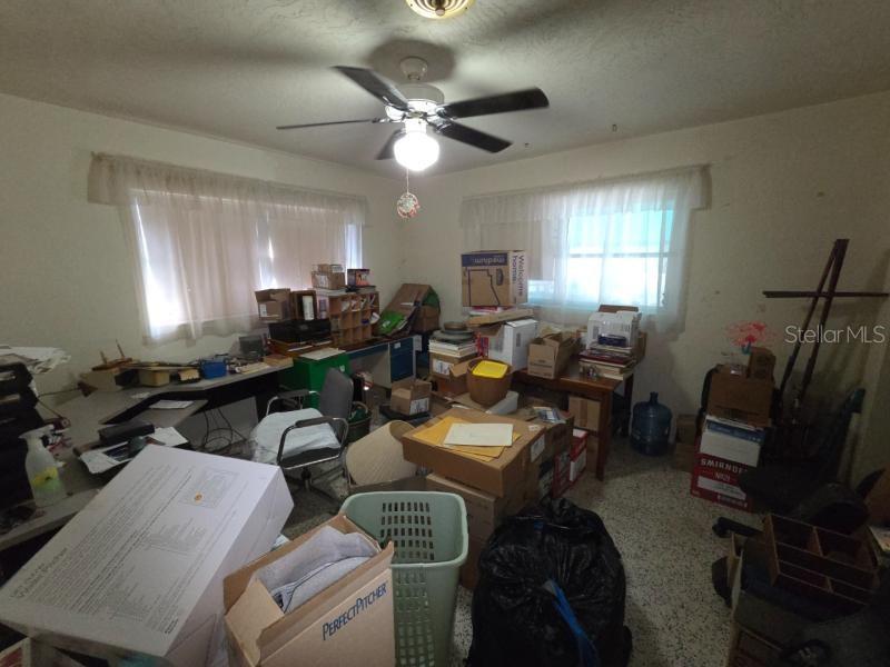 GOLF PARK SUB - Residential