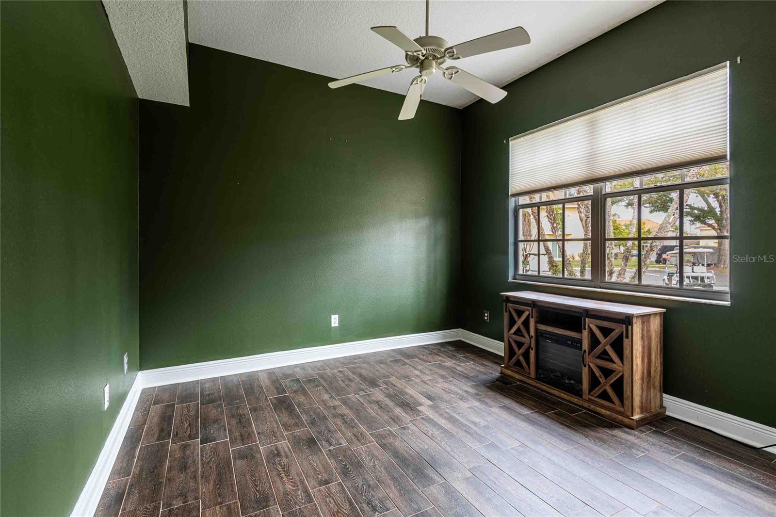 CALIENTE APTS CONDO - Residential