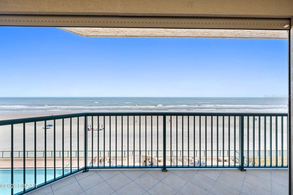 TOWERS AT PONCE INLET TOWER 01 CONDO - Residential