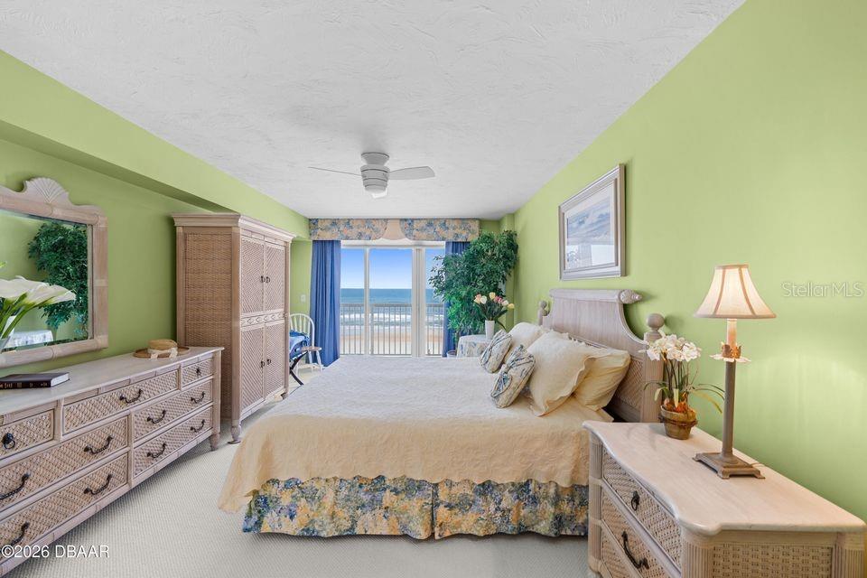 TOWERS AT PONCE INLET TOWER 01 CONDO - Residential