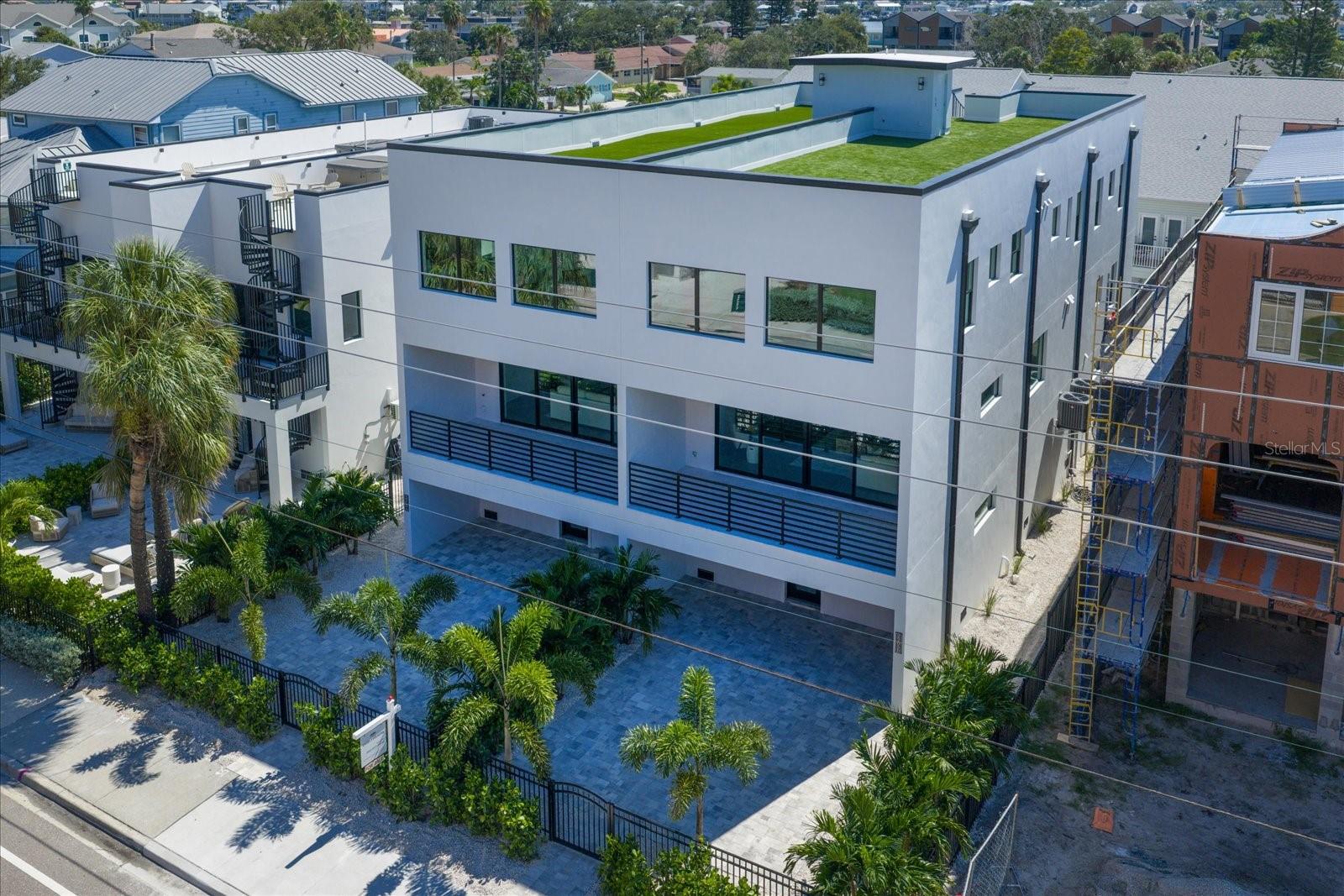 2205 GULF BOULEVARD A CONDOMINIUM - Residential