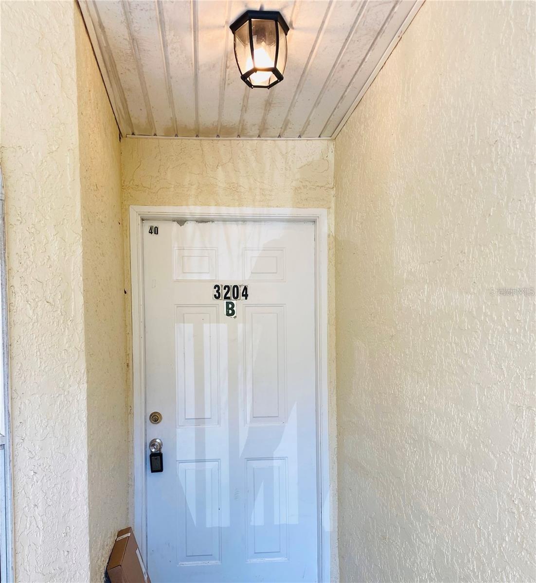 3204 SABAL PALMS COURT B