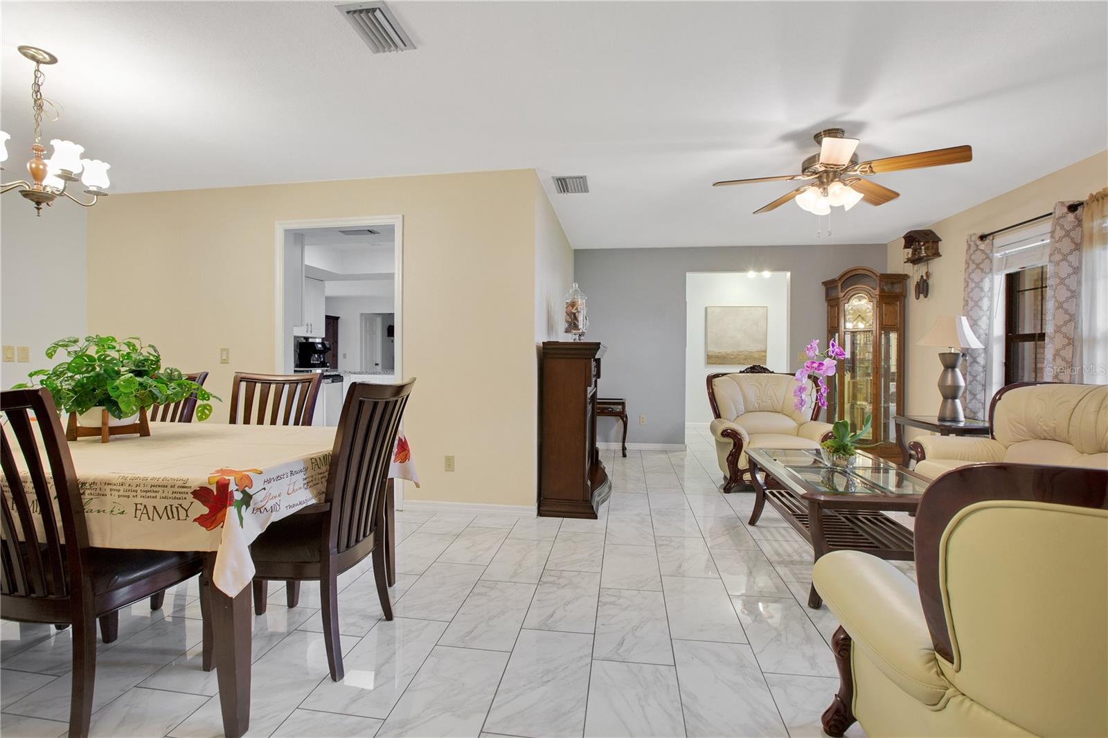 DELTONA LAK UNT 08 REP PT BLKS 163 164 352 & 353 - Residential