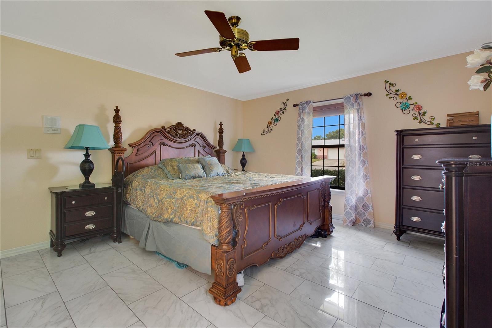 DELTONA LAK UNT 08 REP PT BLKS 163 164 352 & 353 - Residential