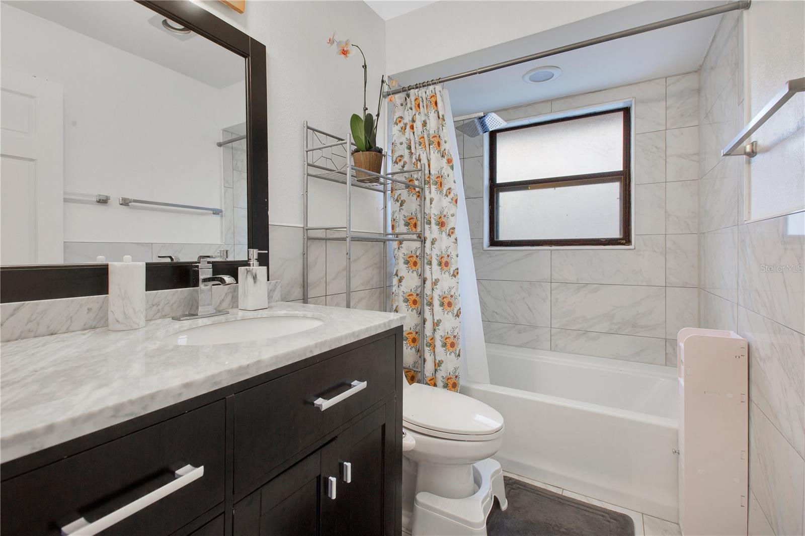 DELTONA LAK UNT 08 REP PT BLKS 163 164 352 & 353 - Residential