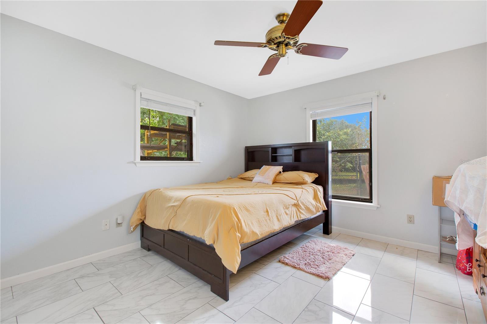 DELTONA LAK UNT 08 REP PT BLKS 163 164 352 & 353 - Residential