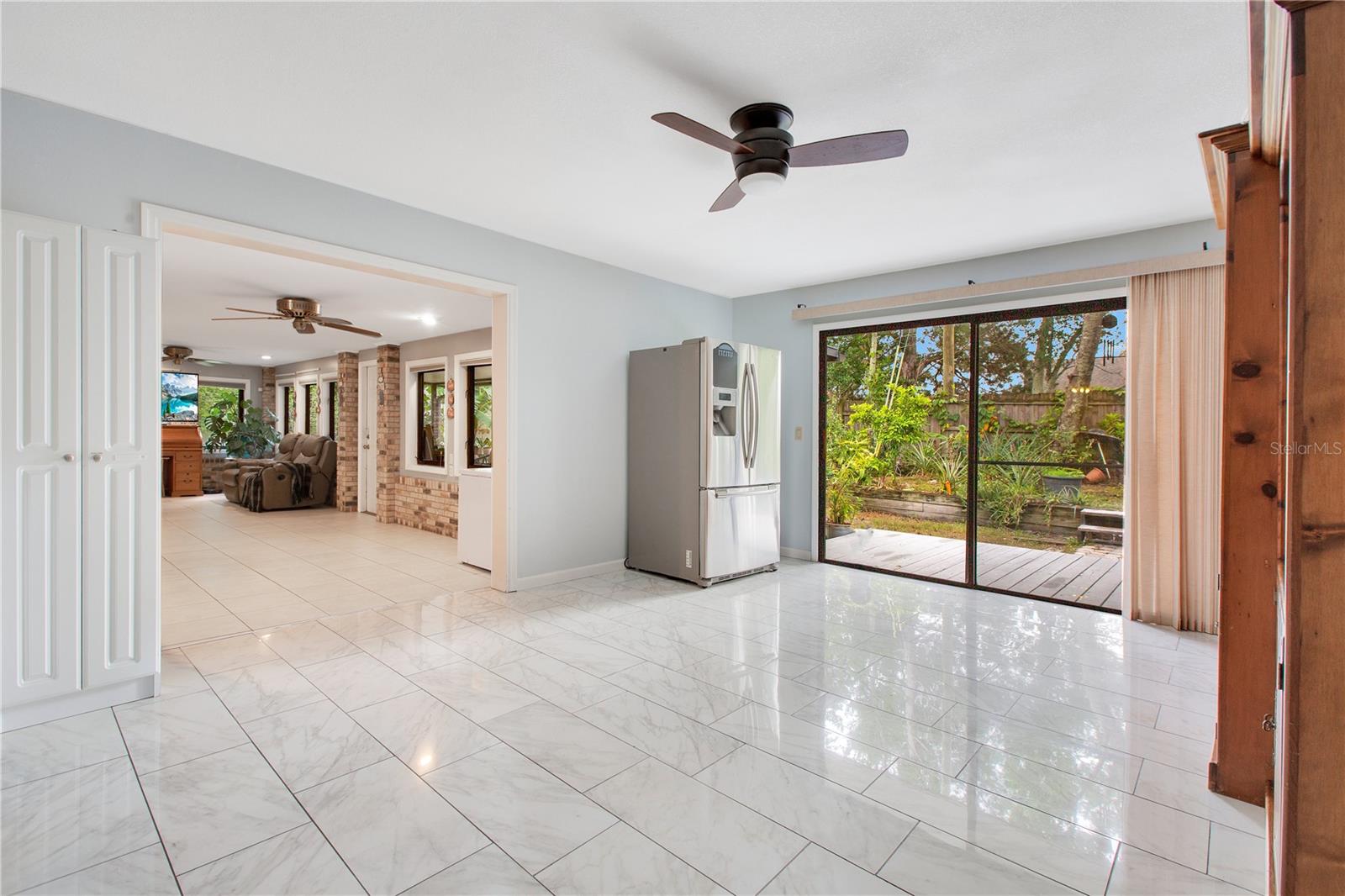 DELTONA LAK UNT 08 REP PT BLKS 163 164 352 & 353 - Residential