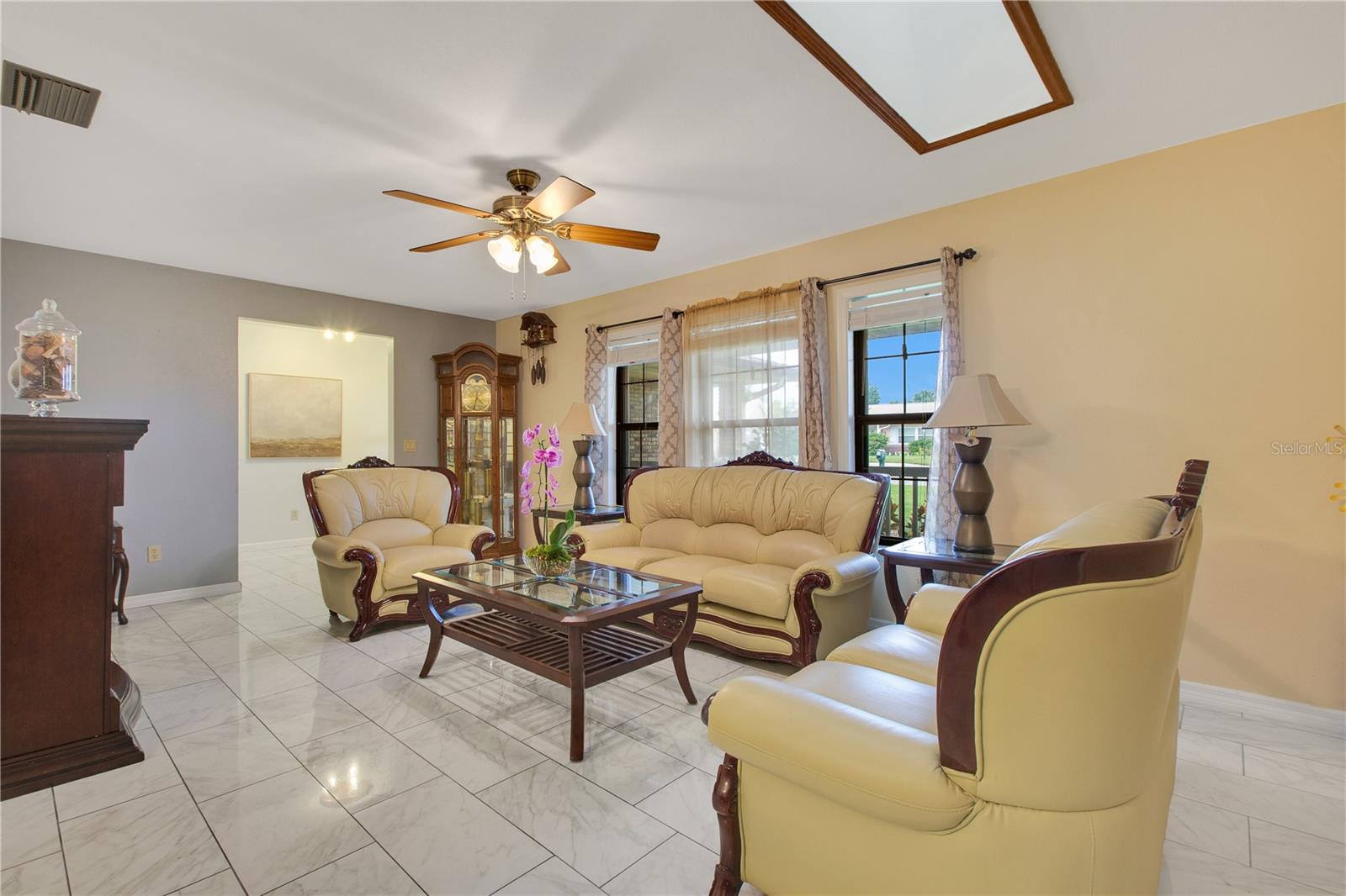 DELTONA LAK UNT 08 REP PT BLKS 163 164 352 & 353 - Residential