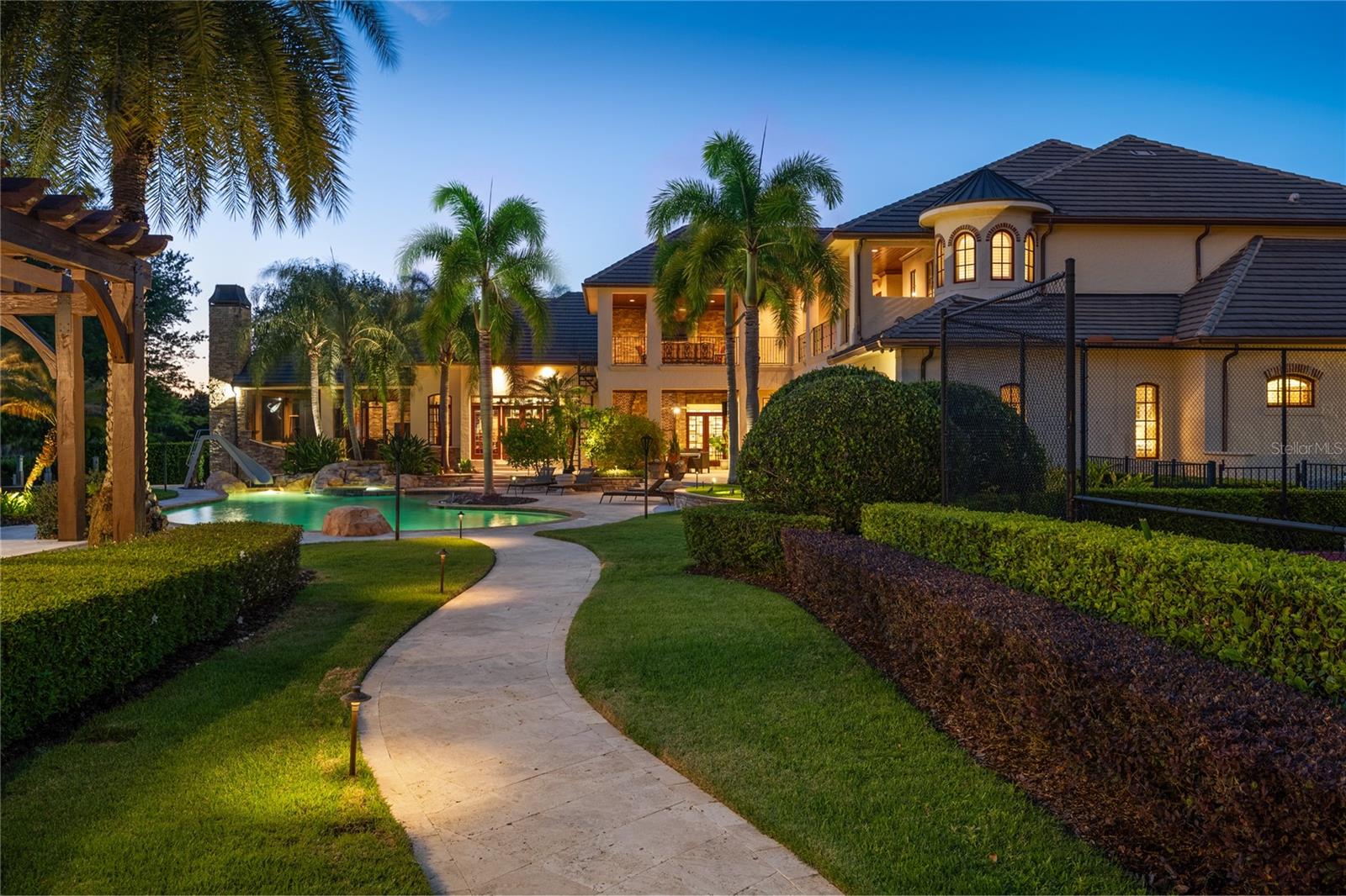 KEENES POINTE 46/104 - Residential