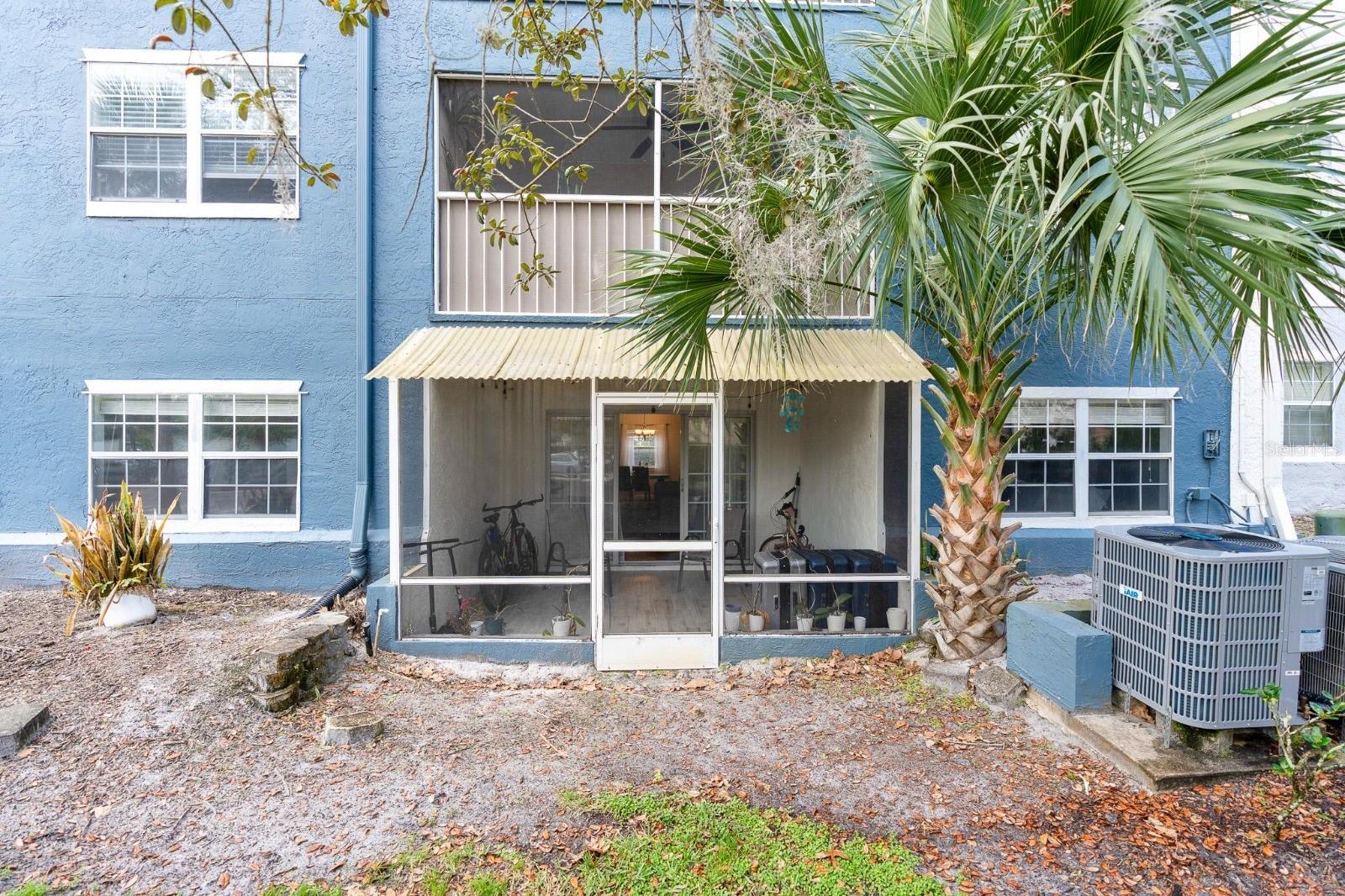 5112 CLUBSIDE DRIVE 5112