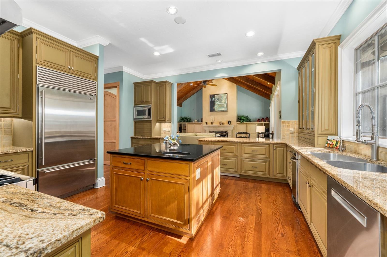 BELLWETHER - Residential