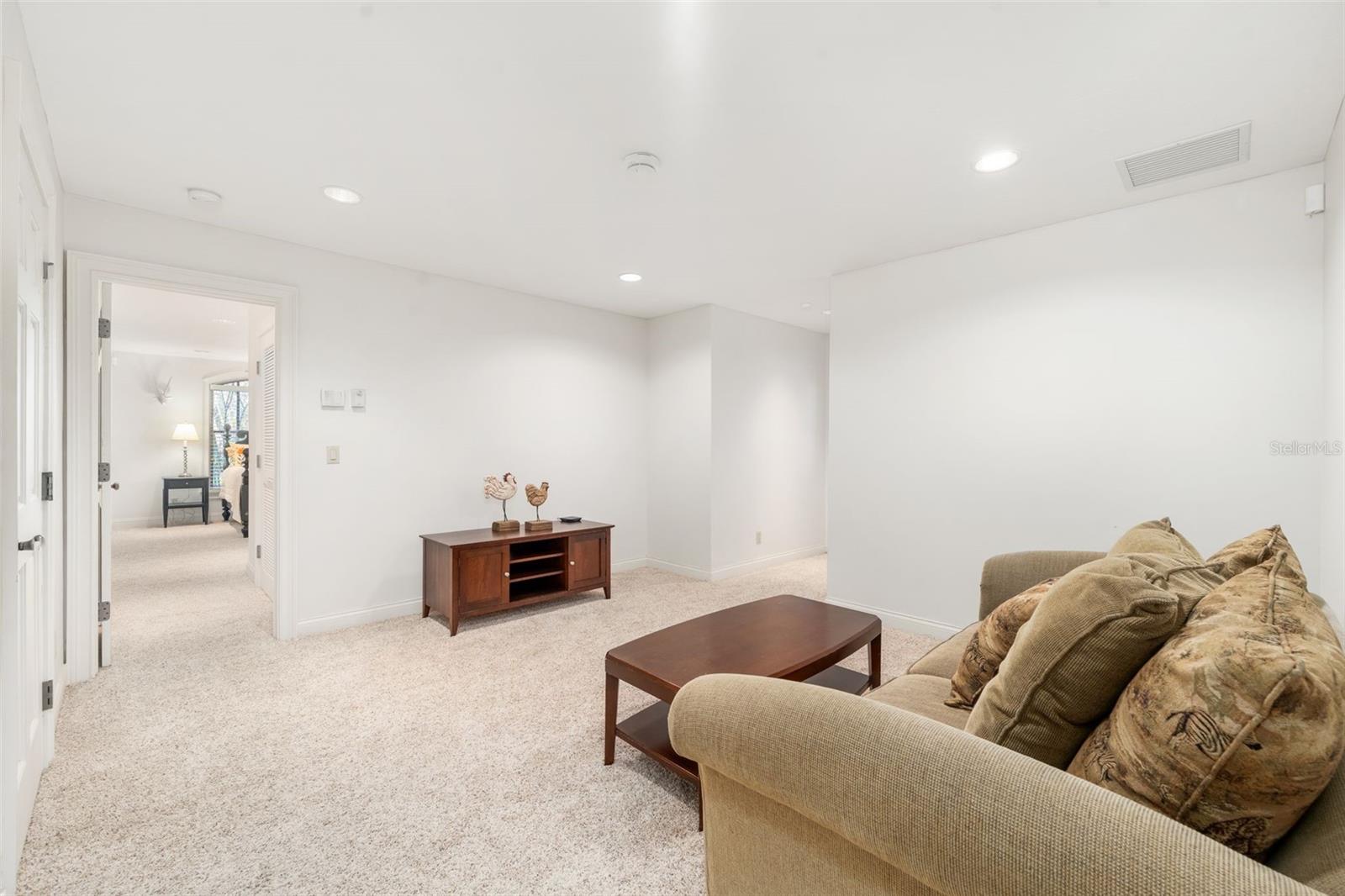 BELLWETHER - Residential