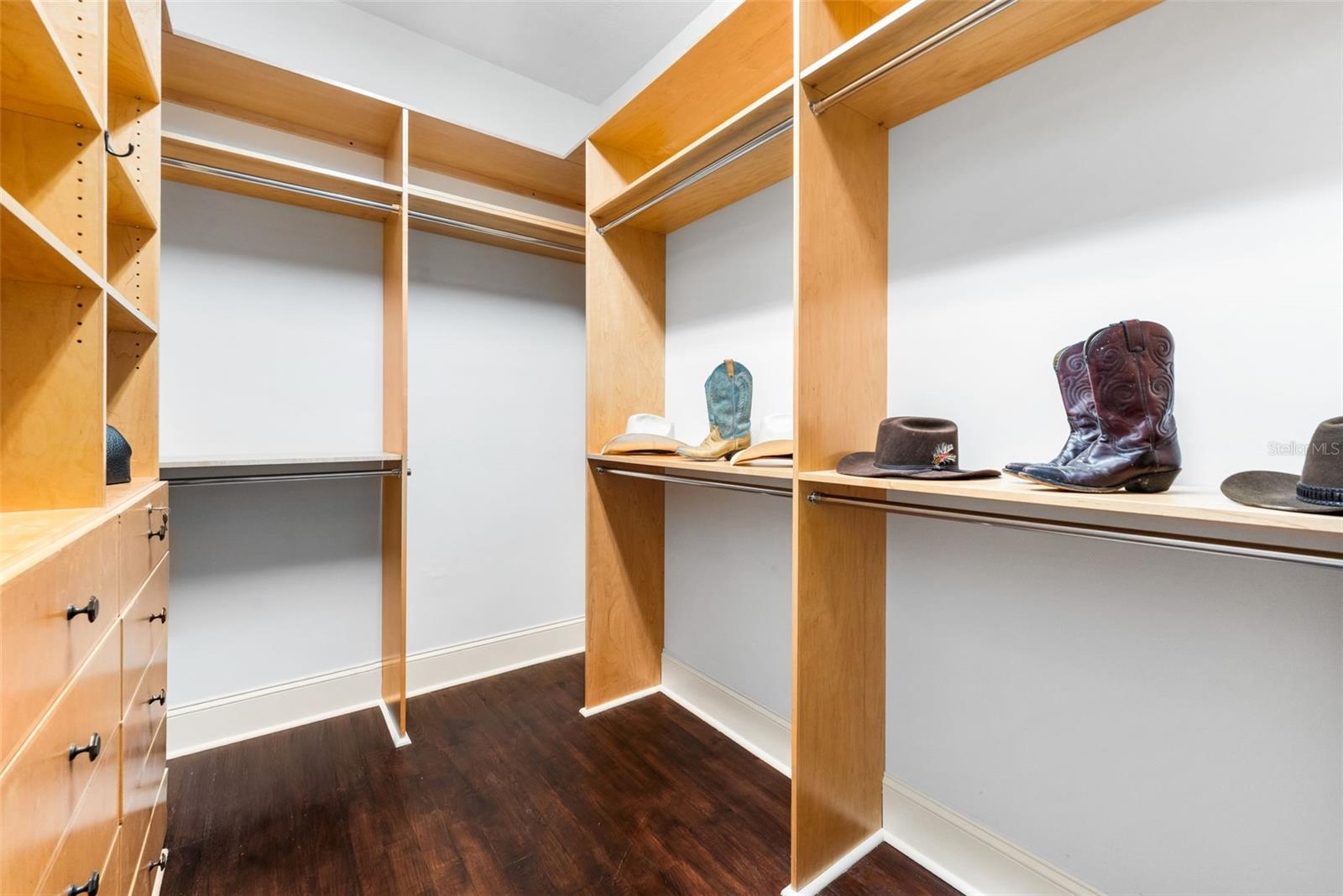 BELLWETHER - Residential