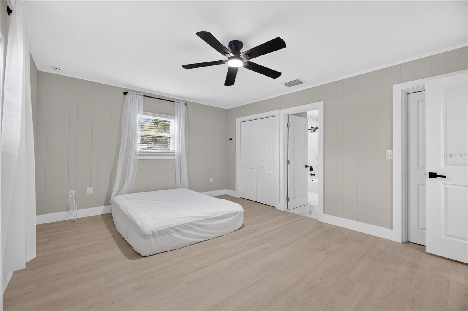 RUSKIN CITY 1ST ADD - Residential
