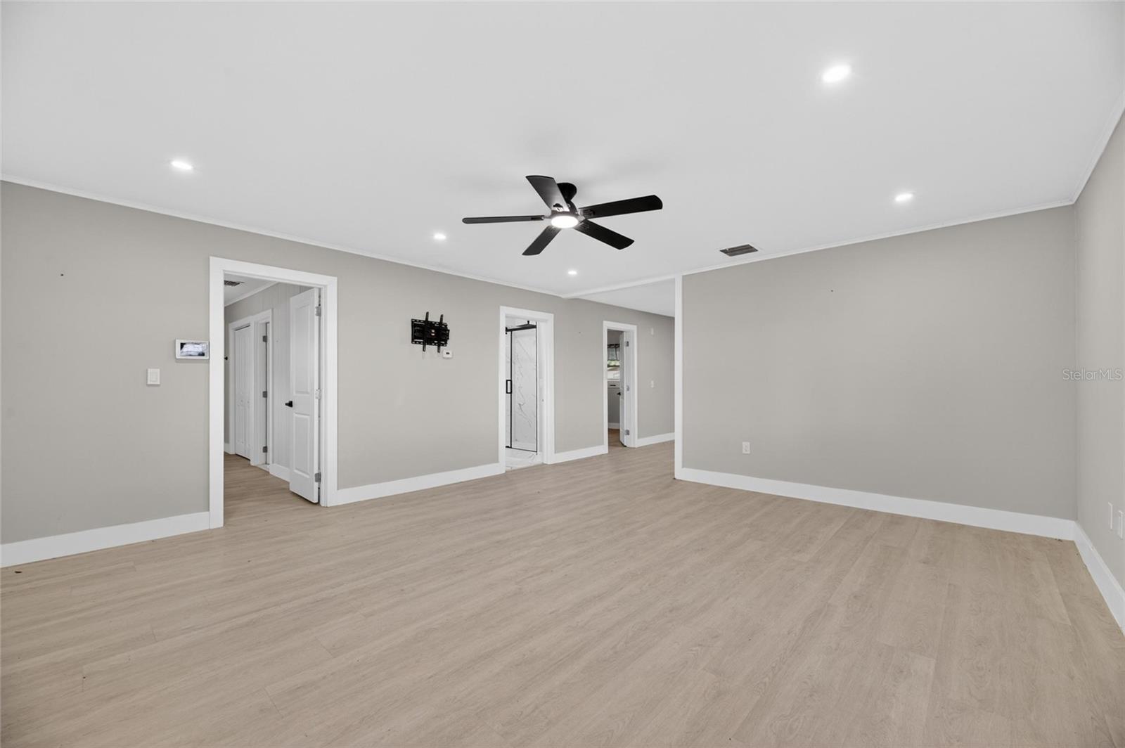 RUSKIN CITY 1ST ADD - Residential