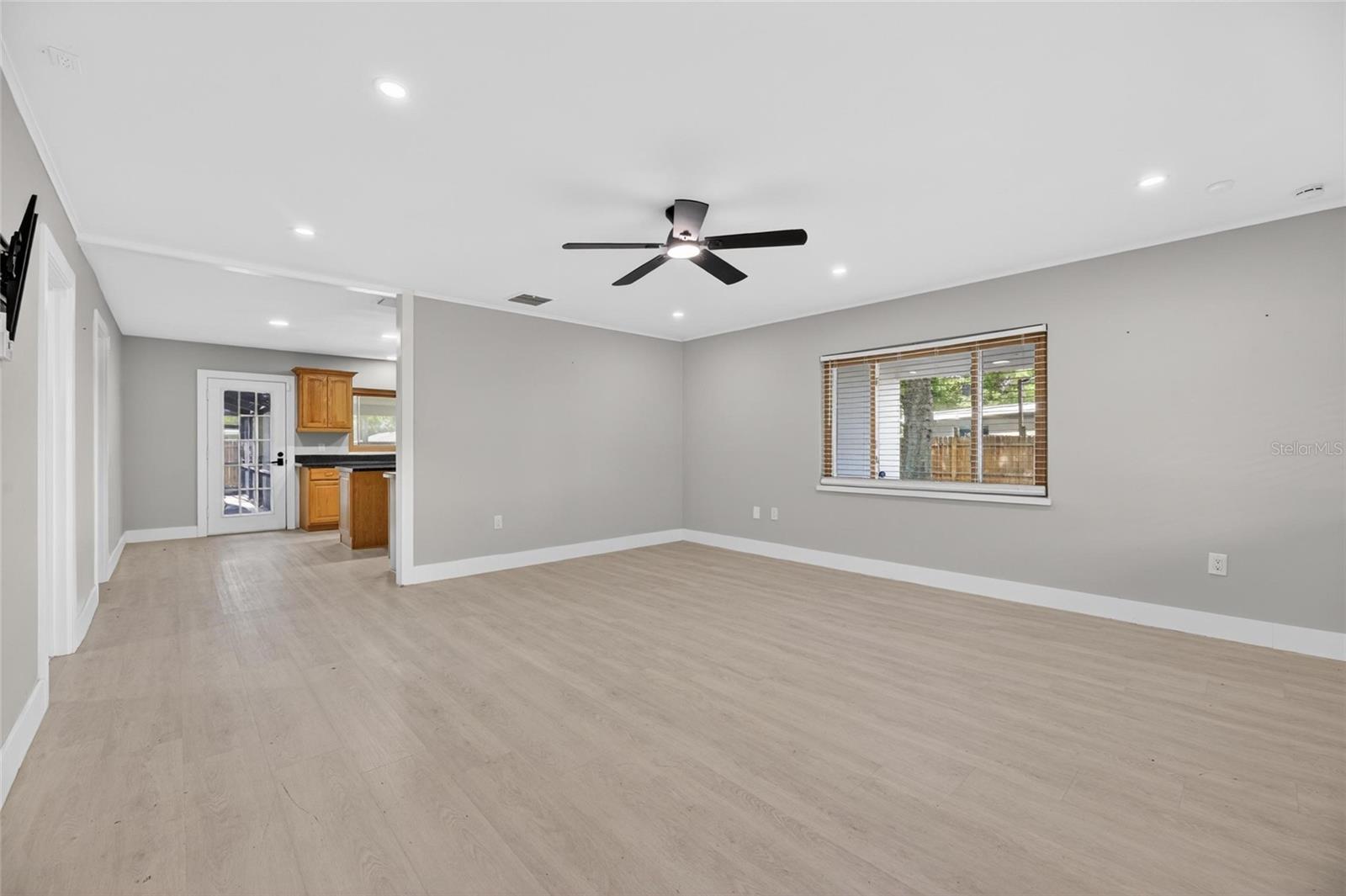 RUSKIN CITY 1ST ADD - Residential