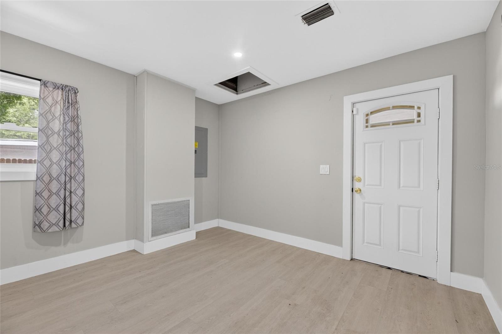 RUSKIN CITY 1ST ADD - Residential