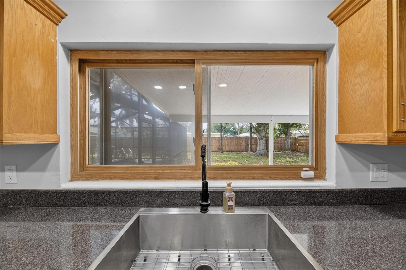 RUSKIN CITY 1ST ADD - Residential