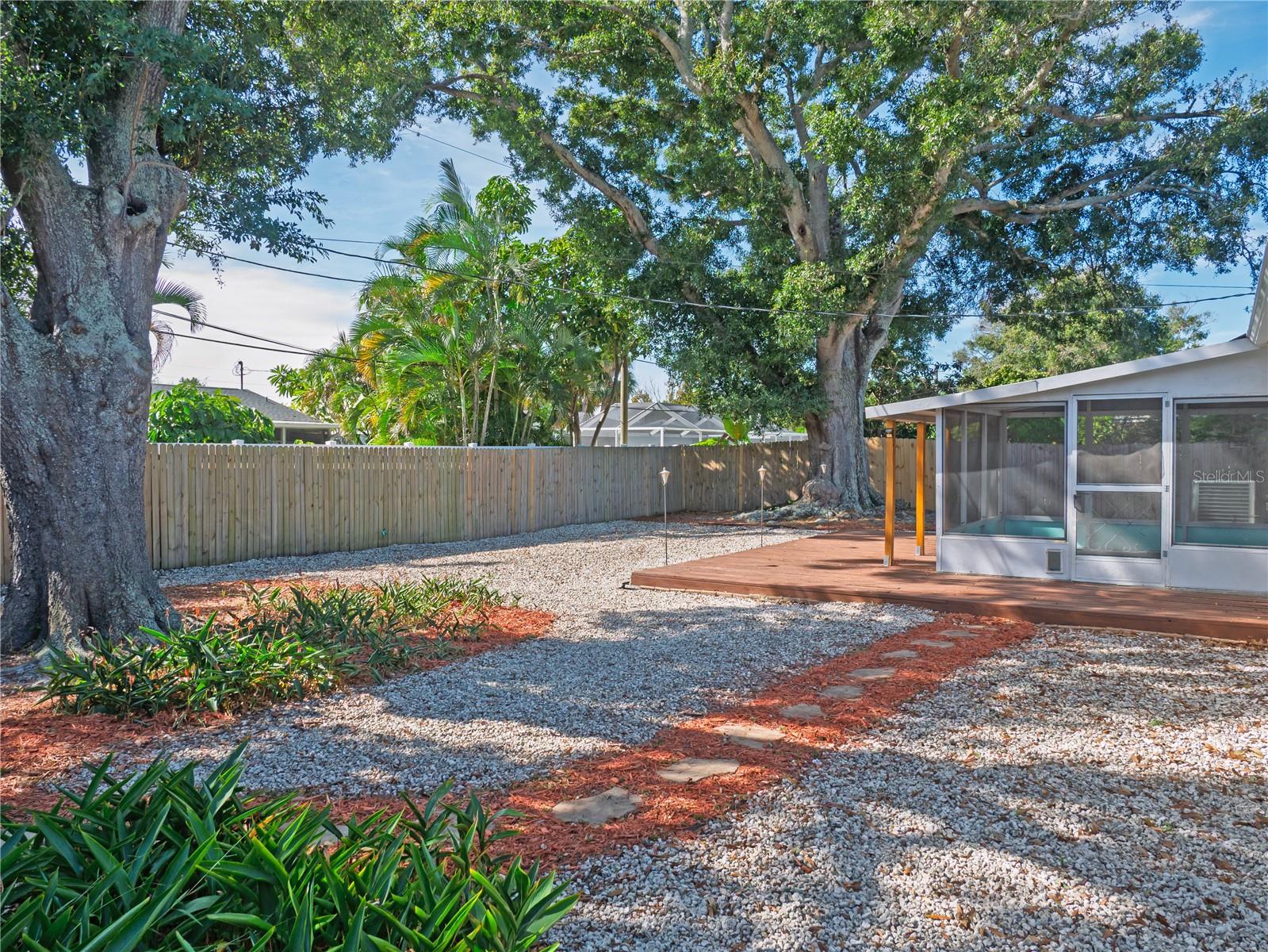 SUN HAVEN HOMES UNIT 2 REV - Residential