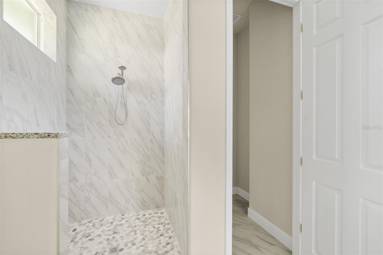 RACEY ACRES (130) - Residential