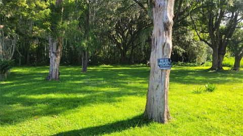 Tiny photo for 1521 NW 27th Avenue, Ocala, FL 34475 (MLS # GC533731)