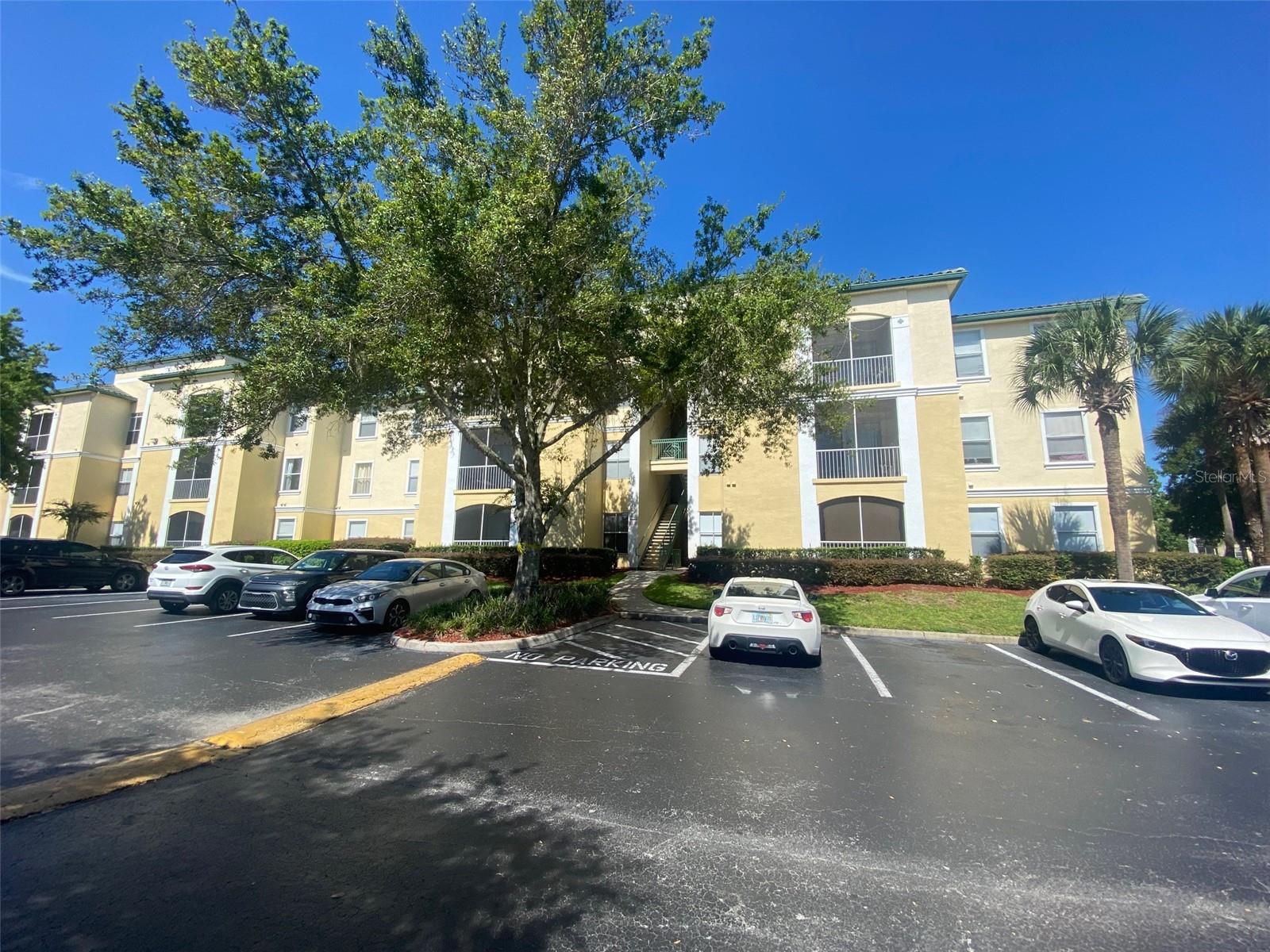 8910 LEGACY COURT 206