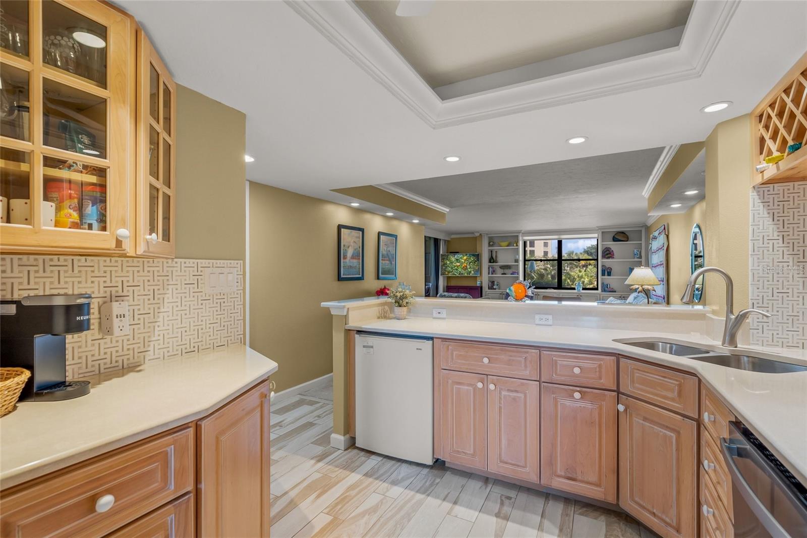 GULF & BAY CLUB PH 2 - Residential