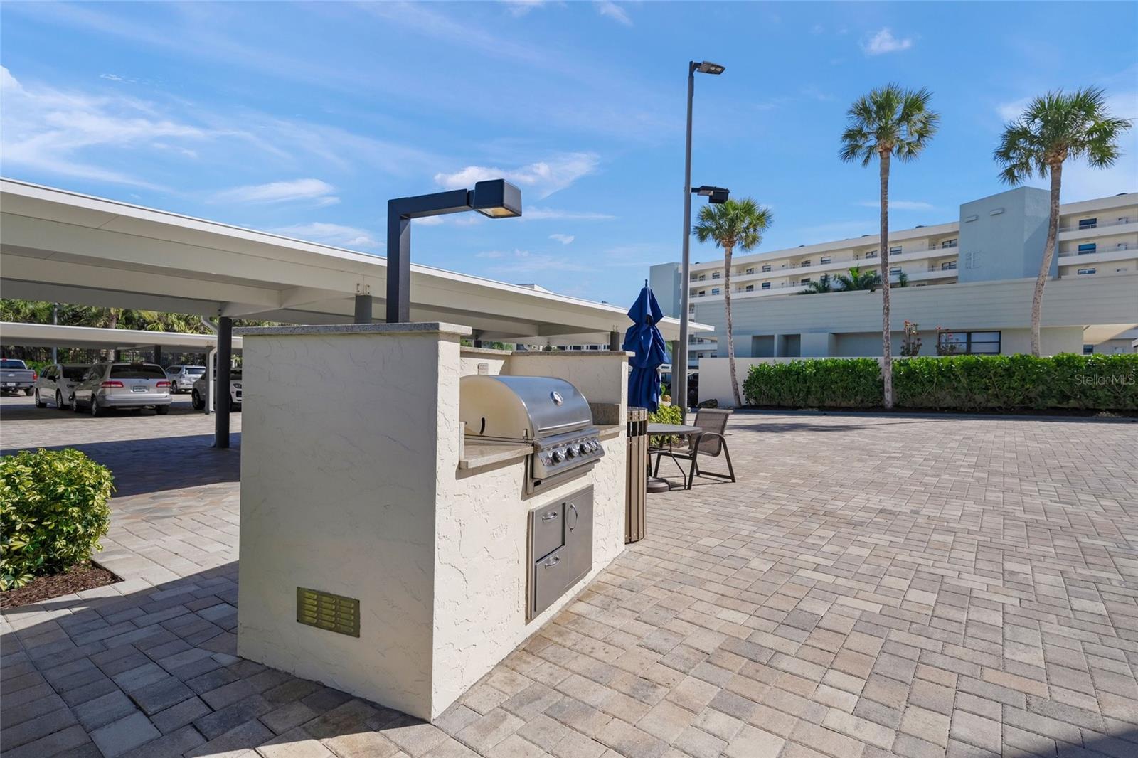 GULF & BAY CLUB PH 2 - Residential