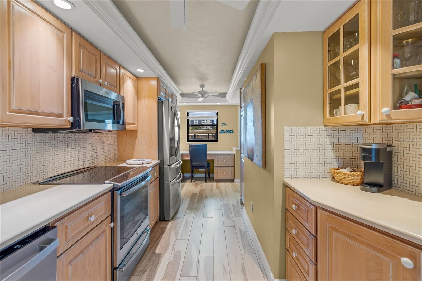 GULF & BAY CLUB PH 2 - Residential