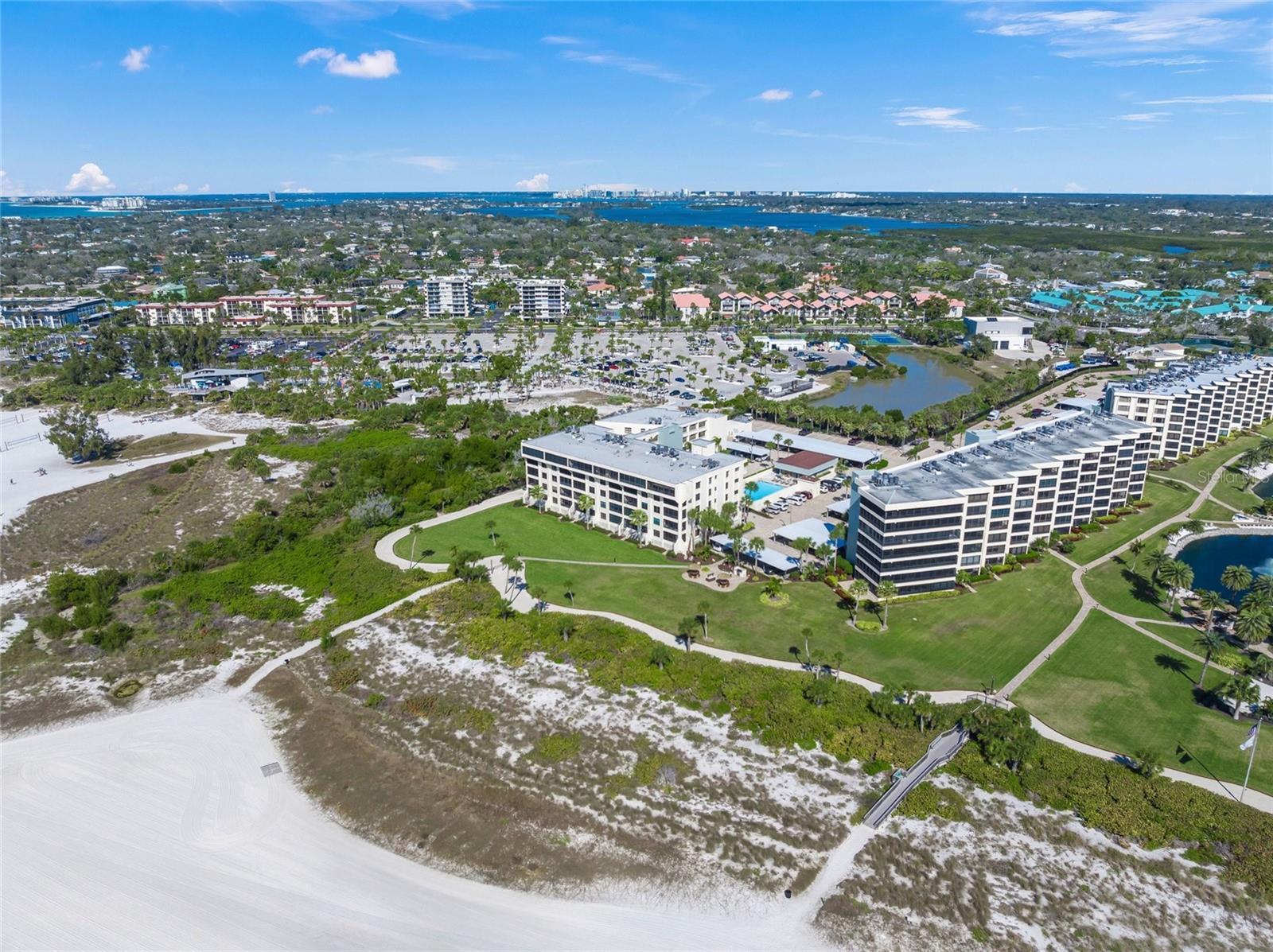 GULF & BAY CLUB PH 2 - Residential