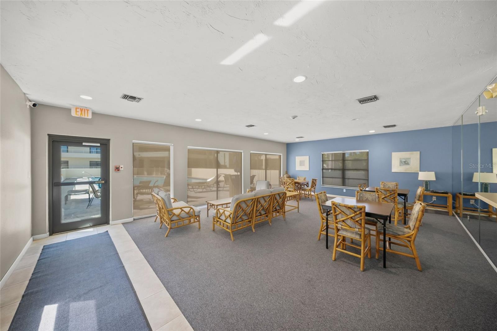 GULF & BAY CLUB PH 2 - Residential
