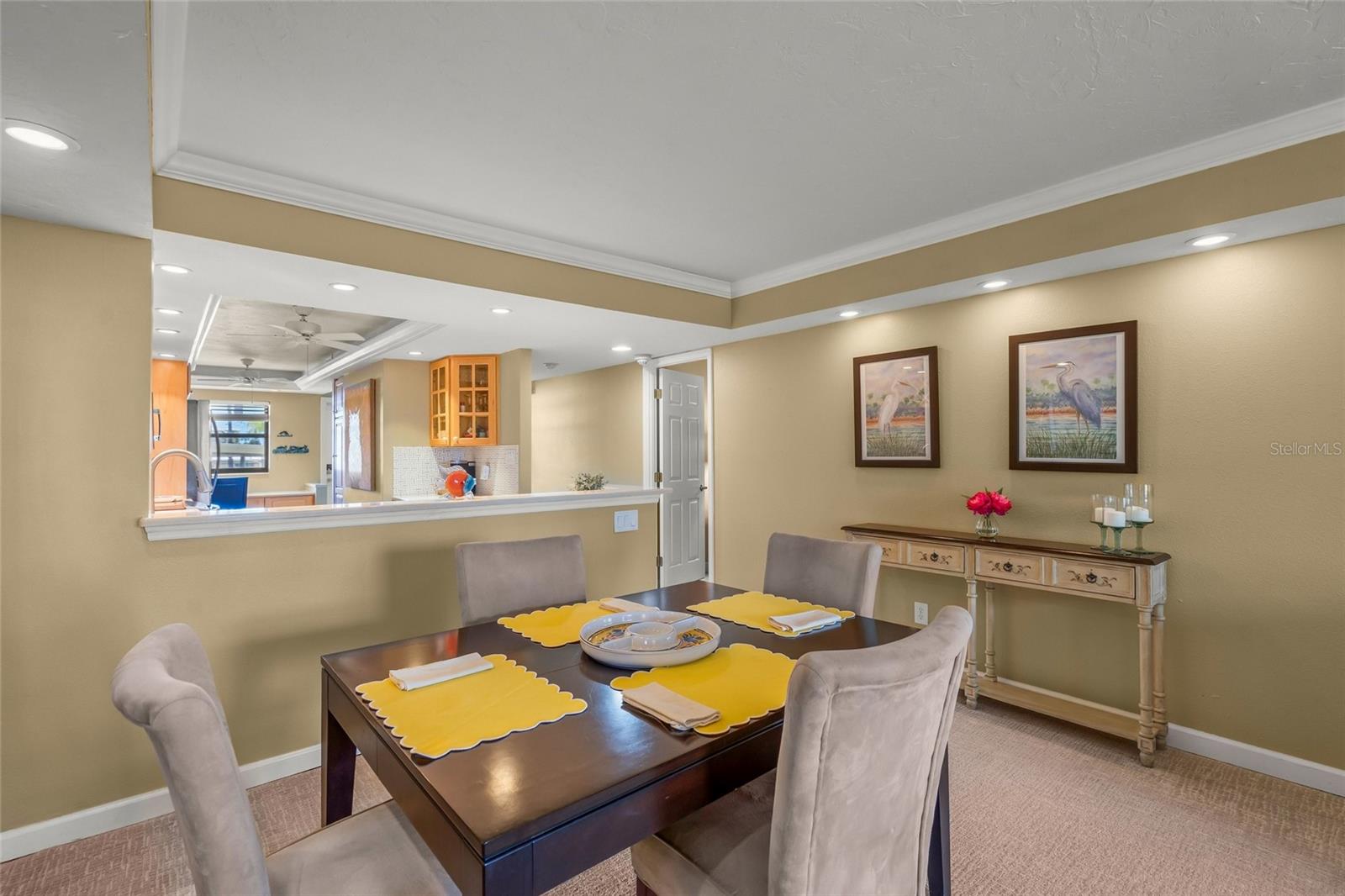GULF & BAY CLUB PH 2 - Residential