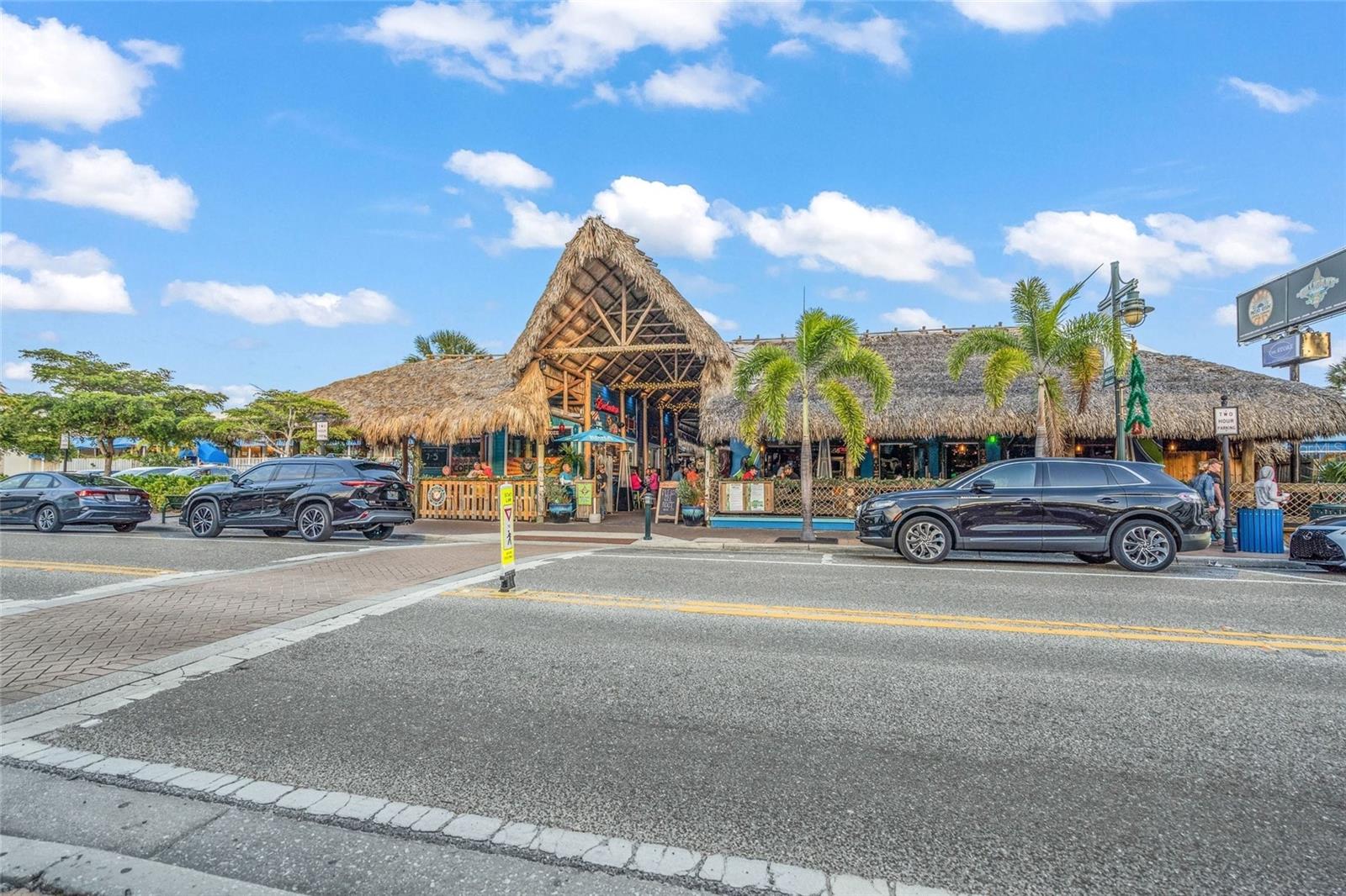 GULF & BAY CLUB PH 2 - Residential