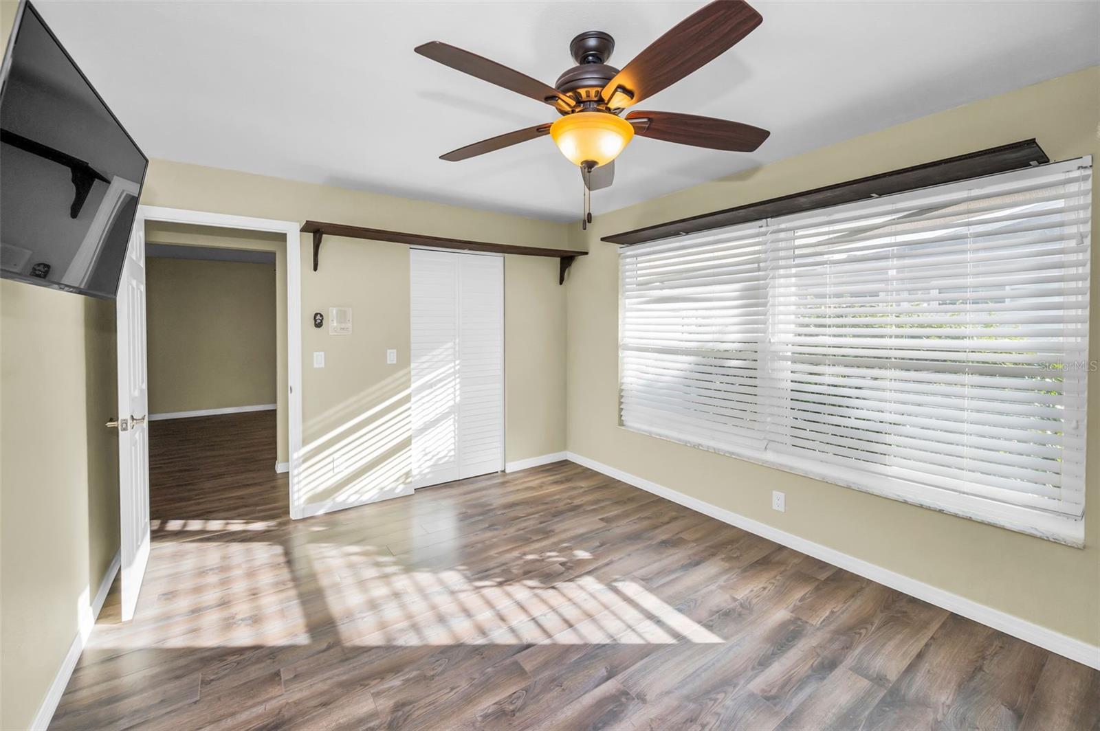 BARDMOOR GOLF VIEW ESTATE 2ND ADD - Residential