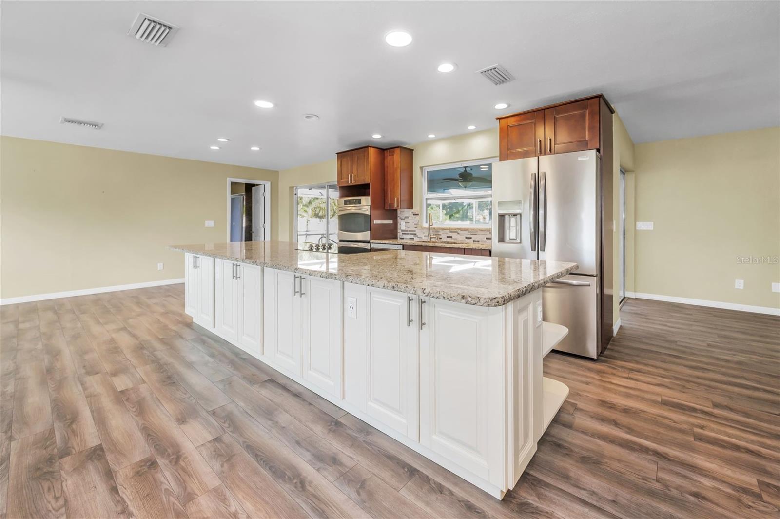 BARDMOOR GOLF VIEW ESTATE 2ND ADD - Residential