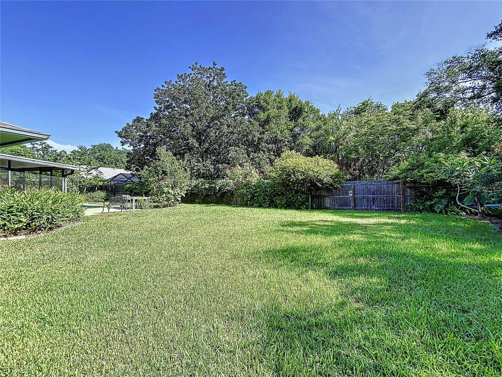 COUNTRY PLACE UNIT VI - Residential