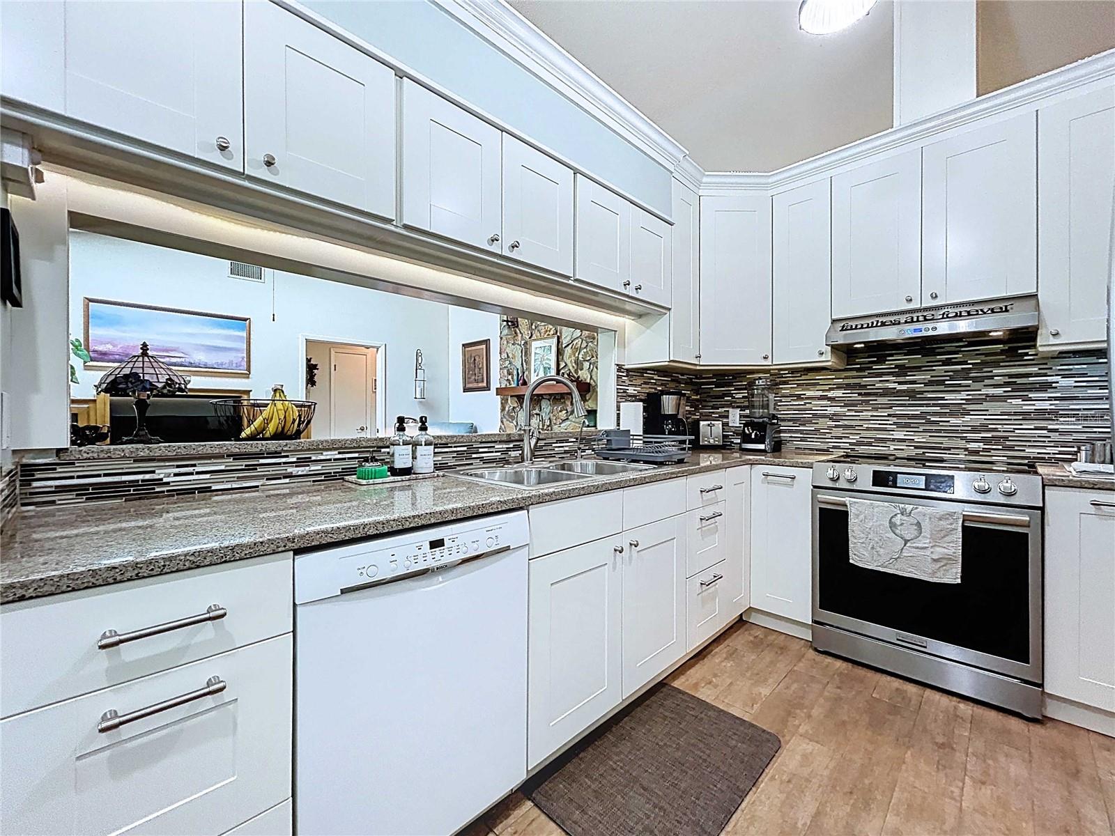 COUNTRY PLACE UNIT VI - Residential