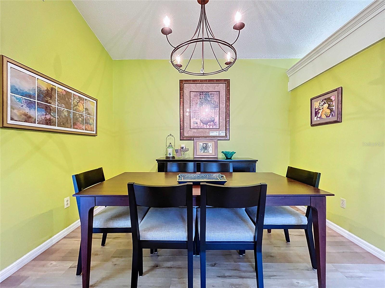 COUNTRY PLACE UNIT VI - Residential