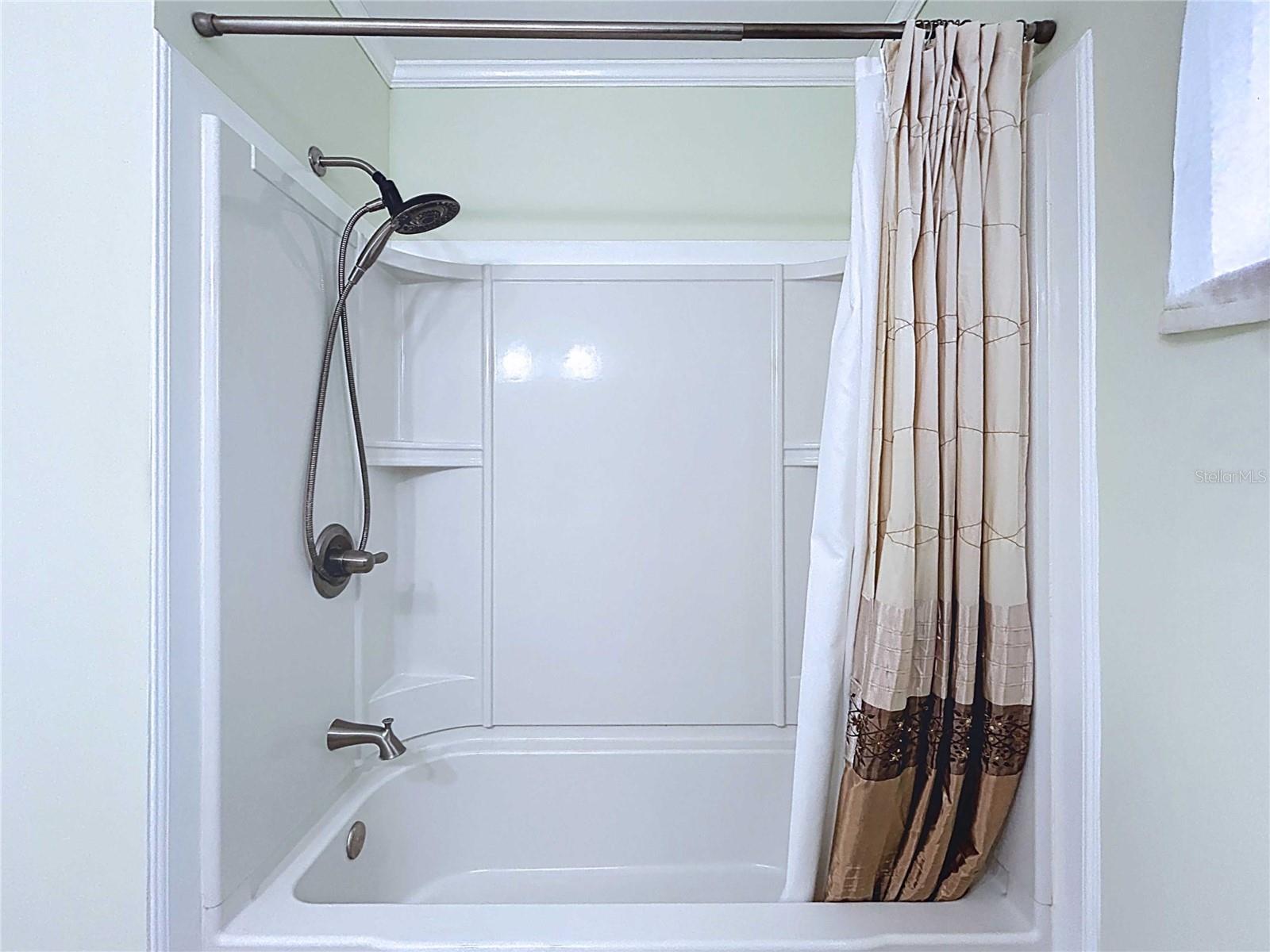 COUNTRY PLACE UNIT VI - Residential