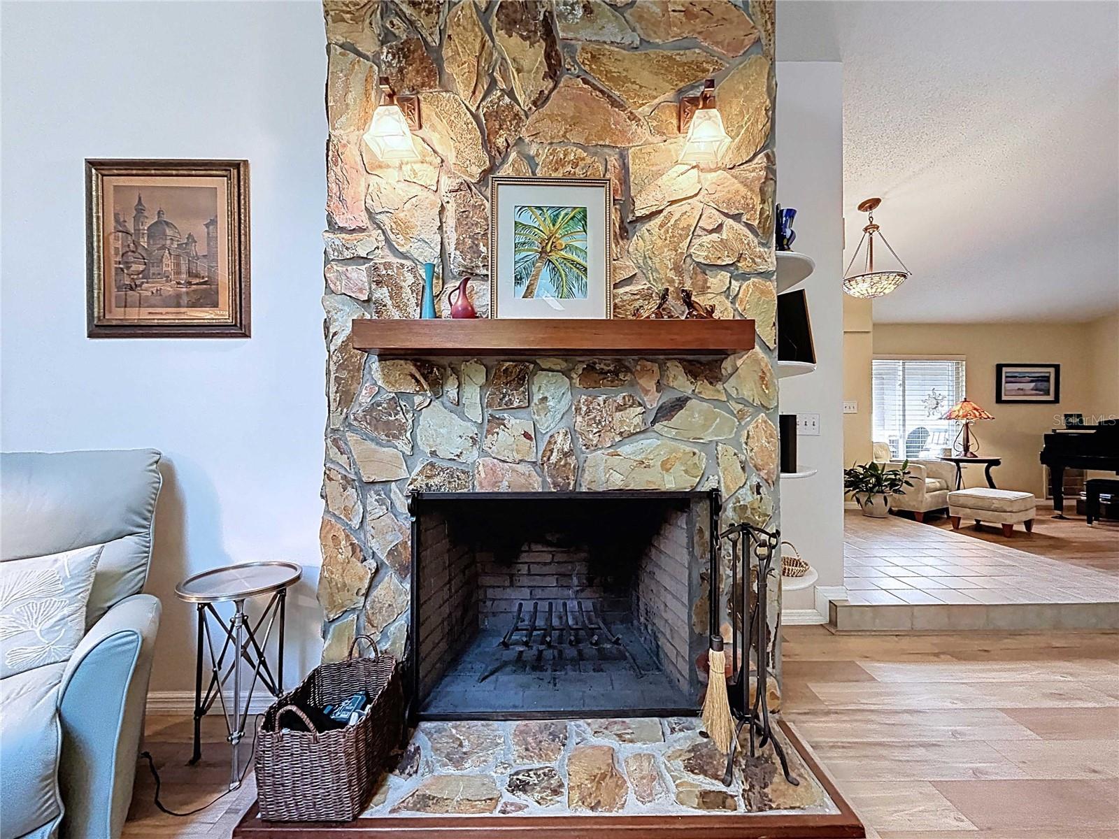 COUNTRY PLACE UNIT VI - Residential